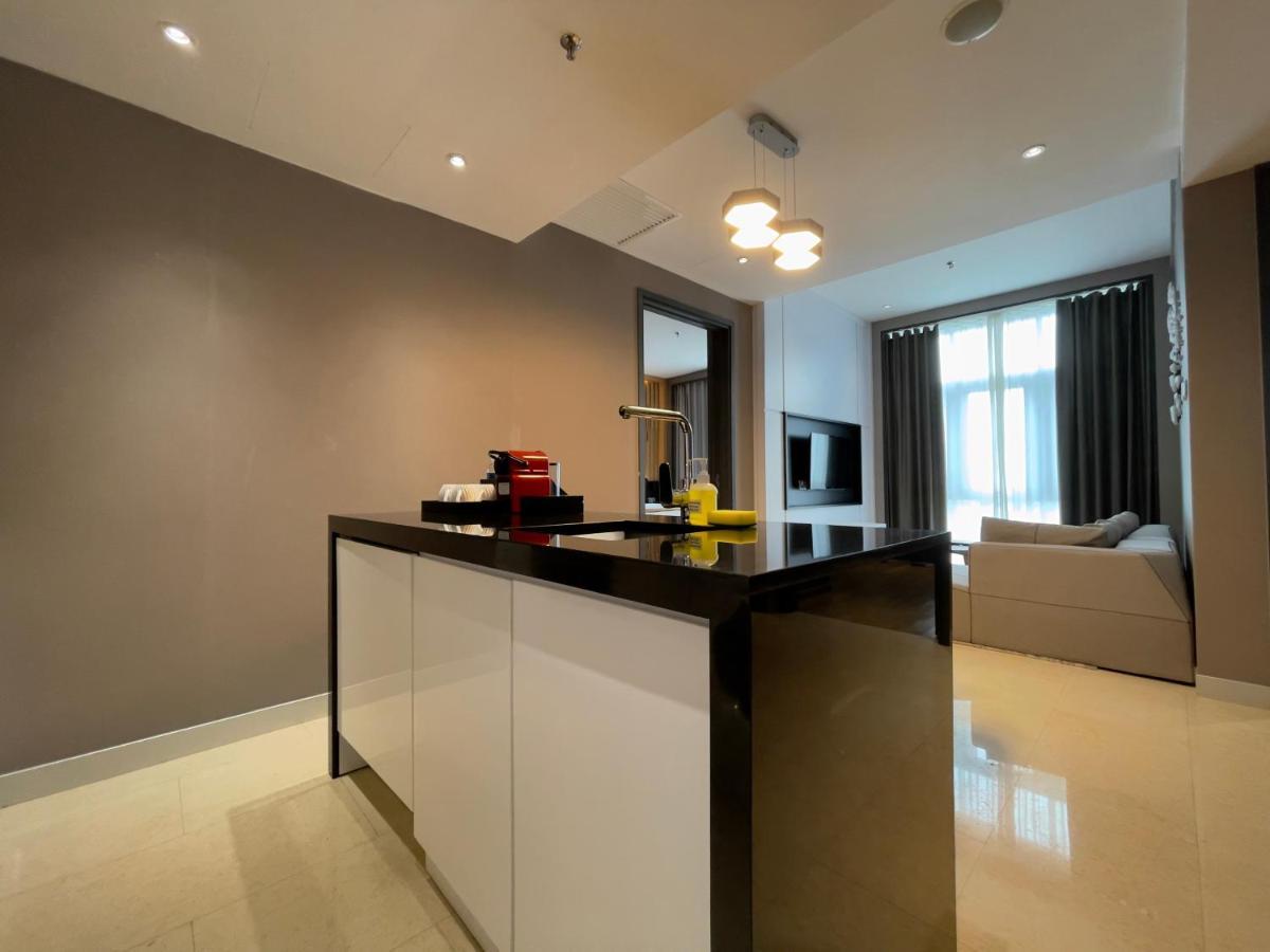 Fraser Place Puteri Harbour Nusajaya  Exterior photo A kitchen island in a condominium