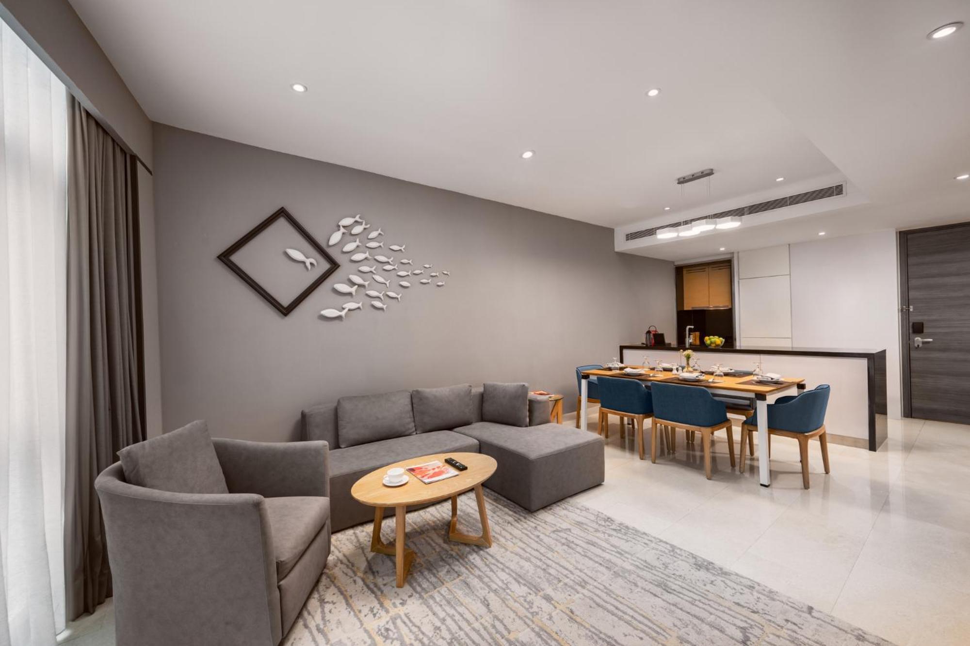 Fraser Place Puteri Harbour Nusajaya  Exterior photo A living room in a condominium